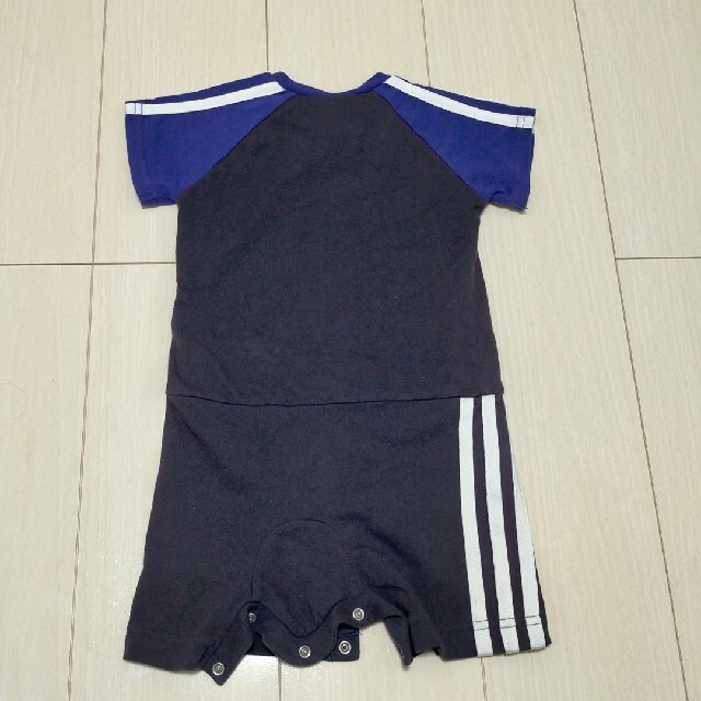 adidas(アディダス)のアディダスカバーオール80 キッズ/ベビー/マタニティのベビー服(~85cm)(カバーオール)の商品写真