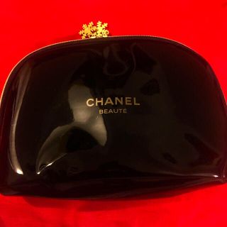 シャネル(CHANEL)の【最終価格】新品未使用品 CHANEL ノベルティポーチ クラッチバッグ レア(ポーチ)