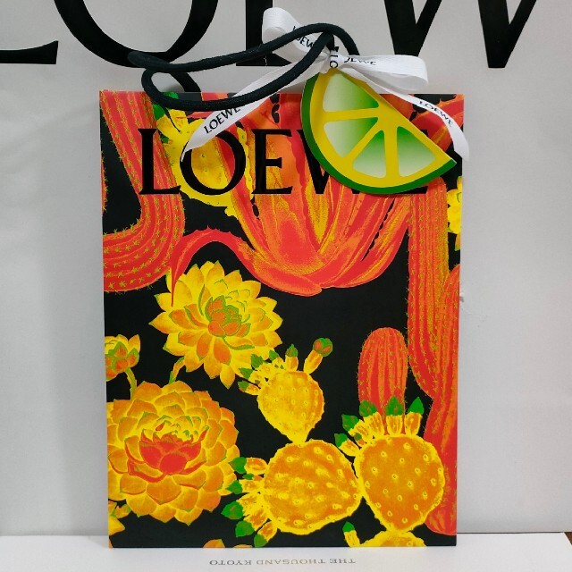 LOEWE(ロエベ)のロエベ　ショップバック レディースのバッグ(ショップ袋)の商品写真