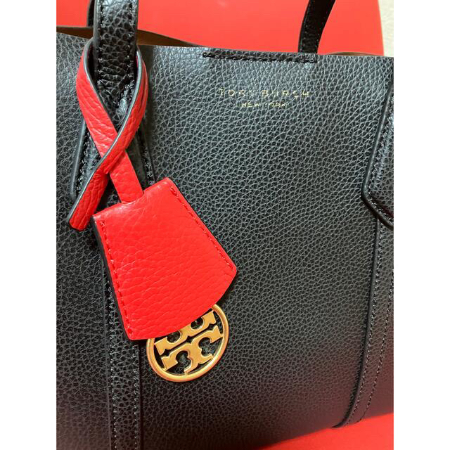 Tory Burch(トリーバーチ)の★美品★トリーバーチ　トートバッグペリー　スモール レディースのバッグ(トートバッグ)の商品写真