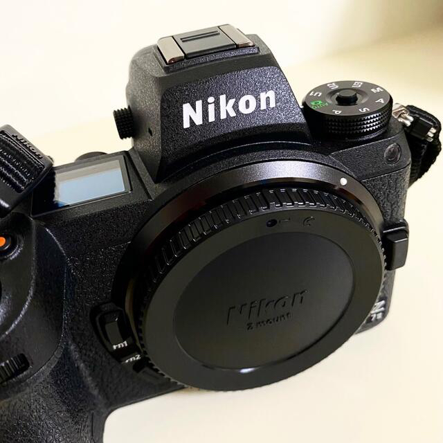 Nikon(ニコン)の【超美品】Nikon ニコン ミラーレス 一眼カメラ  Z 7II スマホ/家電/カメラのカメラ(ミラーレス一眼)の商品写真