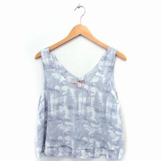 フォーエバー21 FOREVER21 シャツ ブラウス 総柄 深Vネック ノース(その他)