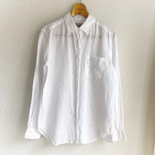 マーガレットハウエル(MARGARET HOWELL)の美品　マーガレットハウエル　リネン100% シャツ　ホワイト　麻(シャツ/ブラウス(長袖/七分))