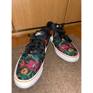 ナイキ(NIKE)のNIKE toki low 29cm(スニーカー)