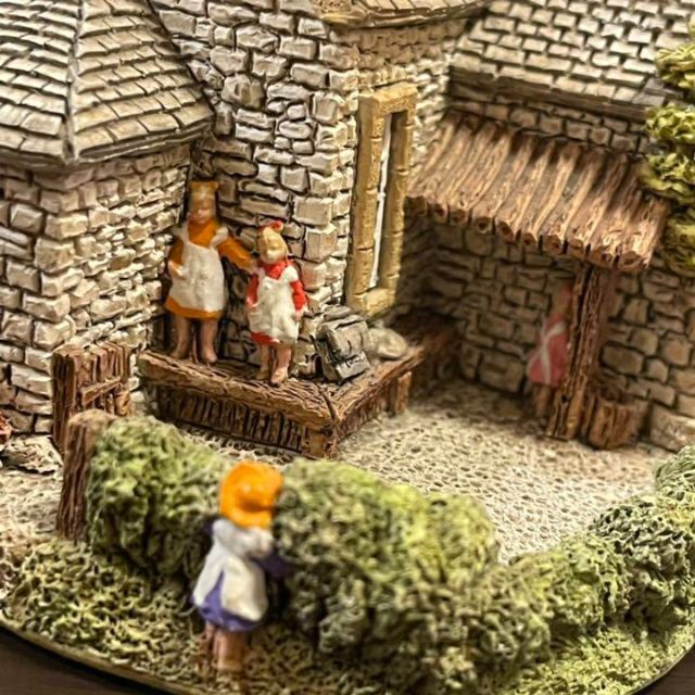 美品】Lilliput Lane / VILLAGE SCHOOL 美品】Lilliput Lane / VILLAGE SCHOOL