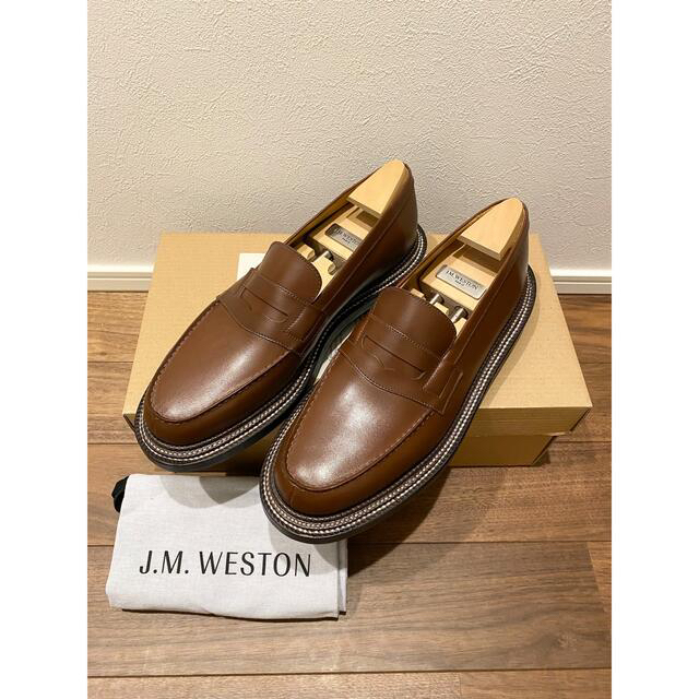 J.M. WESTON(ジェーエムウエストン)の◻︎新品◻︎JM WESTON  トリプルソール　ローファー メンズの靴/シューズ(ドレス/ビジネス)の商品写真