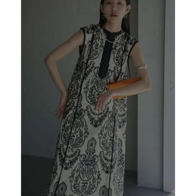 DAMASK EMBROIDERY LINEN DRESS