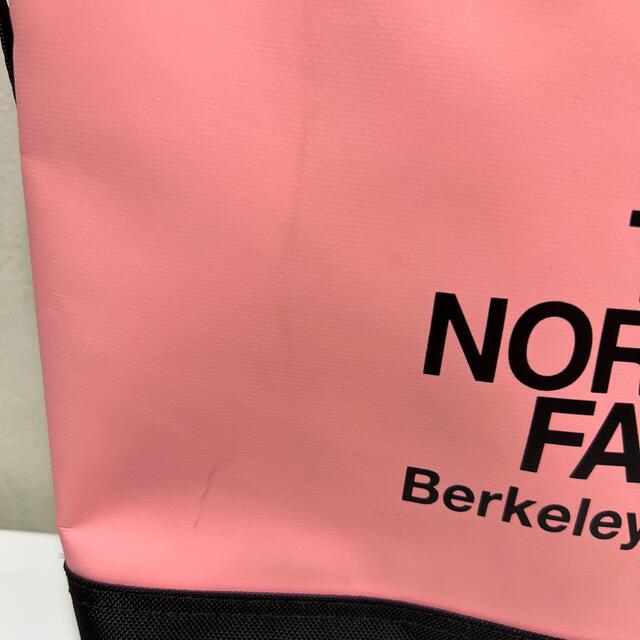 THE NORTH FACE(ザノースフェイス)のノースフェイス　ショルダーバックピンク スポーツ/アウトドアの自転車(バッグ)の商品写真