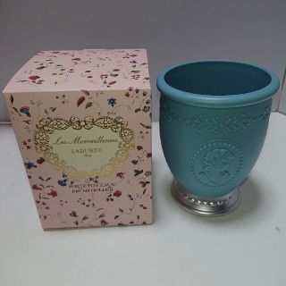 レメルヴェイユーズラデュレ(Les Merveilleuses LADUREE)の新品・未使用・限定レ・メルヴェイユーズラデュレブラッシュホルダー101(コフレ/メイクアップセット)