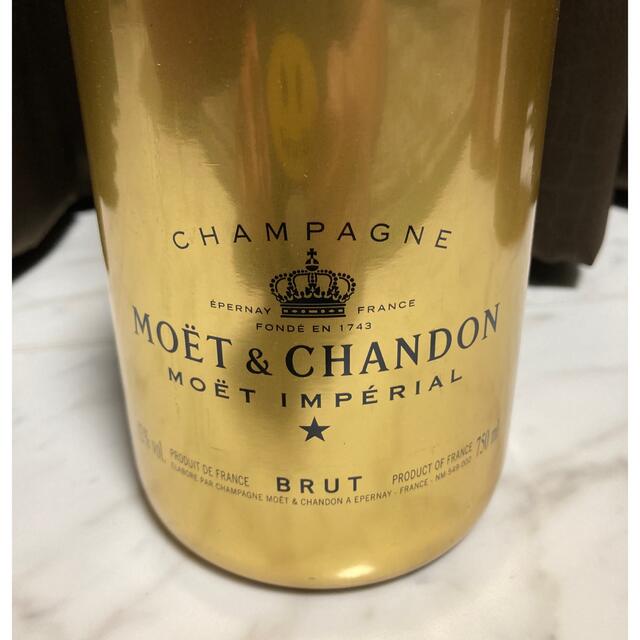 MOËT & CHANDON(モエエシャンドン)の⭐️最終値引き　限定　モエシャンドン アンペリアル ⭐️ 食品/飲料/酒の酒(シャンパン/スパークリングワイン)の商品写真