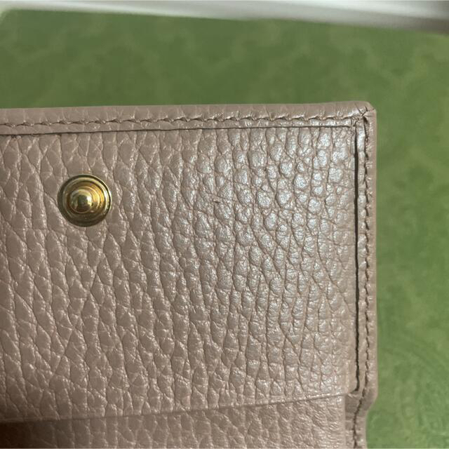 Gucci(グッチ)のGUCCI  GGマーモント　ミディアム　ウォレット レディースのファッション小物(財布)の商品写真