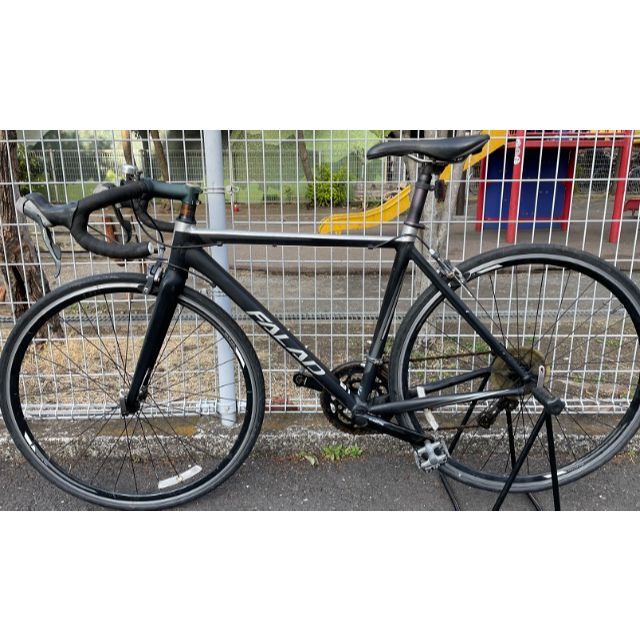 FALAD（ファラード）-黒ロードバイク スポーツ/アウトドアの自転車(自転車本体)の商品写真