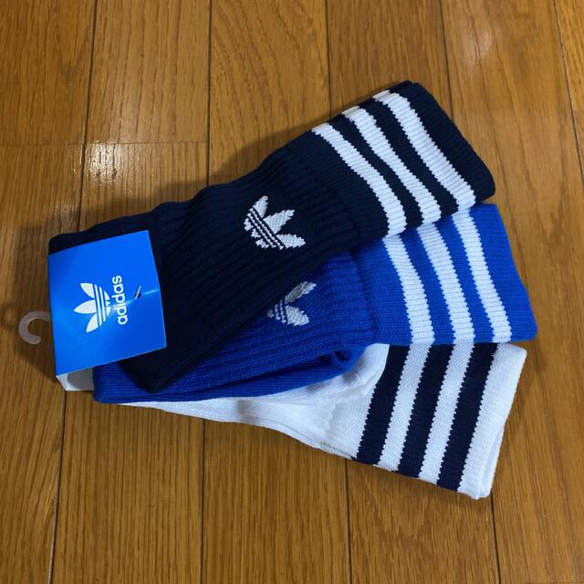 adidas(アディダス)のアディダス オリジナル ソックス 3足セット 22-24cm メンズのレッグウェア(ソックス)の商品写真