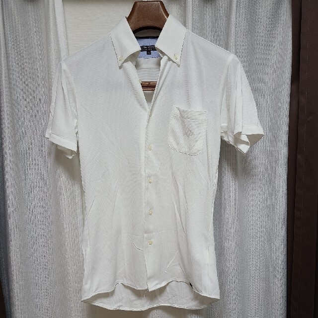 ORIHICA(オリヒカ)のORIHICA　オリヒカ　GARAGE　半袖シャツ　ポロシャツ　Ｓサイズ　白 メンズのトップス(ポロシャツ)の商品写真