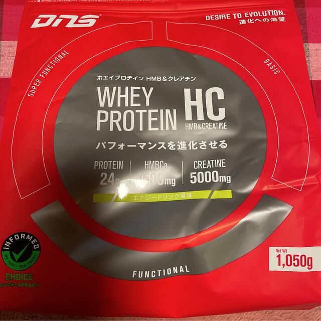 DNS(ディーエヌエス)のDNS HC ホエイプロテイン（エナジードリンク風味）1050g 食品/飲料/酒の健康食品(プロテイン)の商品写真