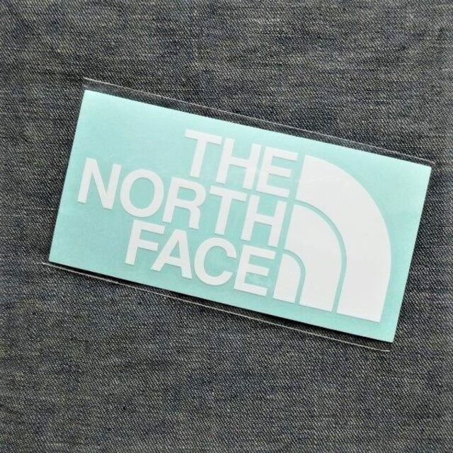 THE NORTH FACE(ザノースフェイス)のTNF Cutting Sticker NN32226 White 新品 スポーツ/アウトドアのアウトドア(その他)の商品写真