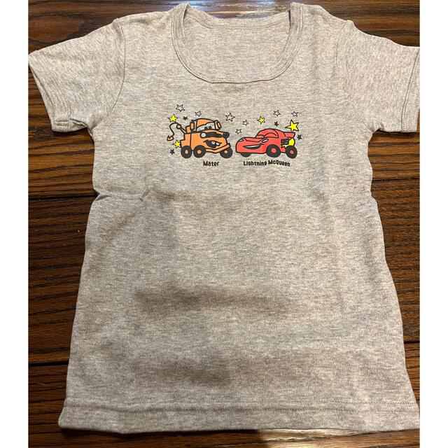 Disney(ディズニー)のカーズ　半袖シャツ　2枚セット キッズ/ベビー/マタニティのキッズ服男の子用(90cm~)(下着)の商品写真