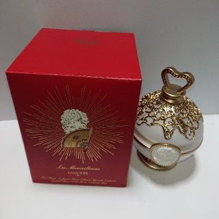 レメルヴェイユーズラデュレ(Les Merveilleuses LADUREE)の新品・未使用・限定  レ・メルヴェイユーズラデュレ  ポットのみ  クリスマス(その他)