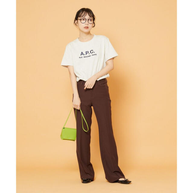 A.P.C(アーペーセー)のフリークスストア A.P.C.  別注Rue-Madame T レディースのトップス(Tシャツ(半袖/袖なし))の商品写真