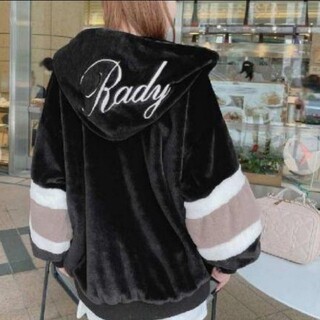 Rady - ☆Rady☆ ファーブルゾンの通販｜ラクマ
