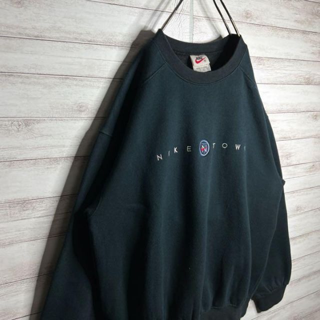 入手困難!!】ナイキ ✈︎刺繍ロゴ town 白タグ ゆるだぼ トレーナー-