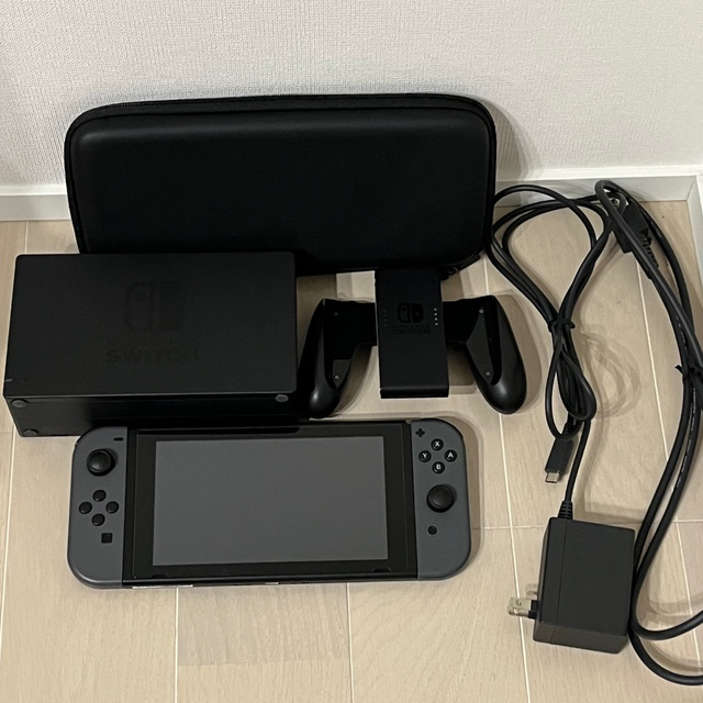 Nintendo Switch 新型 ブラック 美品