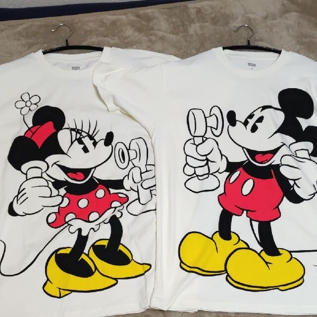 Levi's(リーバイス)の【新品未使用】ミッキーマウス ミニー カップル ペア Tシャツ Sサイズ 白 メンズのトップス(Tシャツ/カットソー(半袖/袖なし))の商品写真
