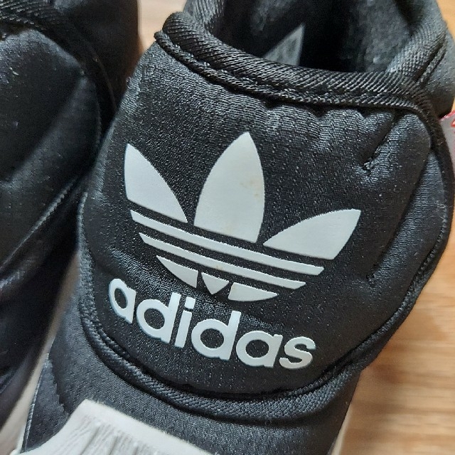 adidas(アディダス)のadidas　ハイカットブーツ　13cm キッズ/ベビー/マタニティのベビー靴/シューズ(~14cm)(ブーツ)の商品写真