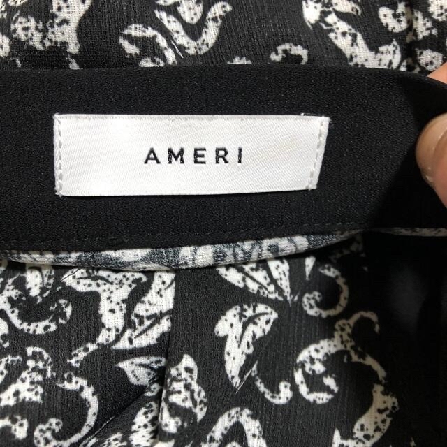 Ameri VINTAGE(アメリヴィンテージ)のNOAH PANEL WRAP SKIRT  レディースのスカート(ロングスカート)の商品写真