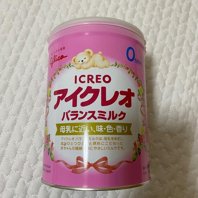 グリコ(グリコ)の粉ミルク アイクレオ 800g キッズ/ベビー/マタニティの授乳/お食事用品(その他)の商品写真