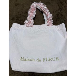 メゾンドフルール(Maison de FLEUR)のメゾンドフルール♡フリルハンドルトートMバッグ(トートバッグ)