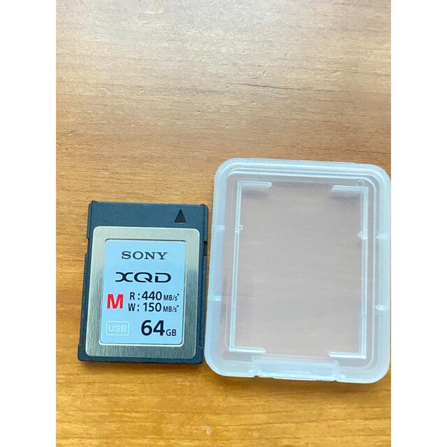 SONY(ソニー)のソニー　XQDメモリーカード Mシリーズ　64GB スマホ/家電/カメラのカメラ(その他)の商品写真