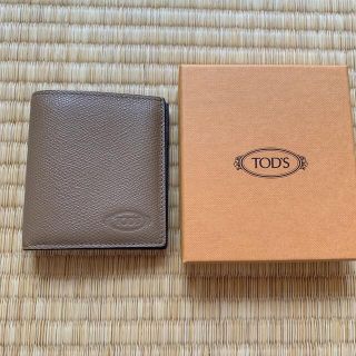 トッズ(TOD'S)のTod'sメンズ二つ折り財布(折り財布)