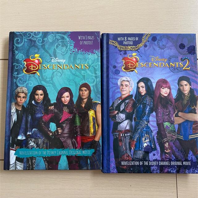Disney - 洋書 ディセンダント Descendants 1&2 Junior Novel の Disney - 洋書 ディセンダント Descendants 1&2 Junior Novel の