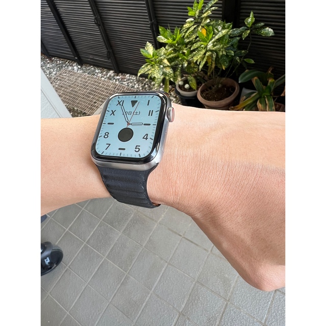 新しい季節 Apple Watch 44MM シルバー チタニウム watch6 【5/3まで