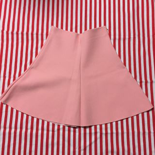 ザラ(ZARA)のZARA ピンク フレアスカート 膝丈 S(ひざ丈スカート)