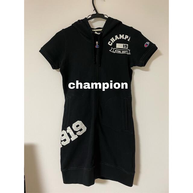 Champion(チャンピオン)のchampion パーカー レディースのトップス(パーカー)の商品写真