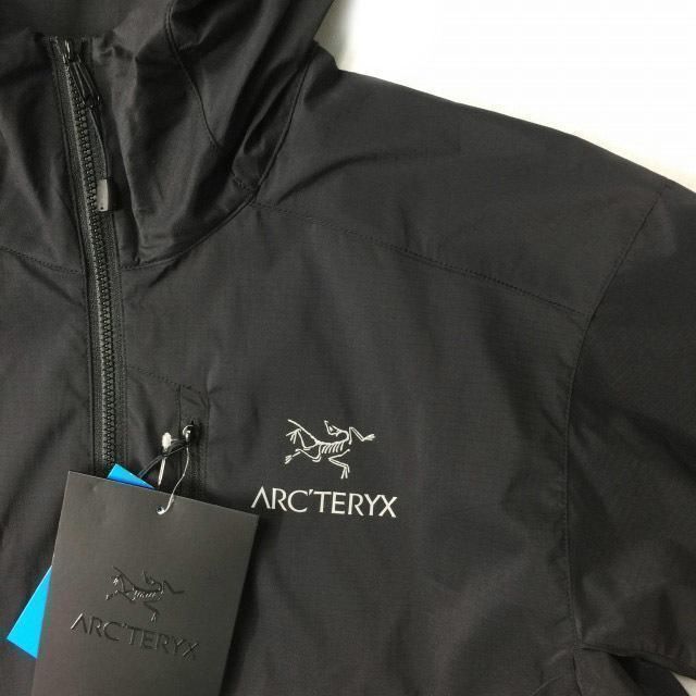 ARC'TERYX(アークテリクス)のアークテリクス Squamish ナイロンパーカー(L)黒 201112 メンズのジャケット/アウター(ナイロンジャケット)の商品写真