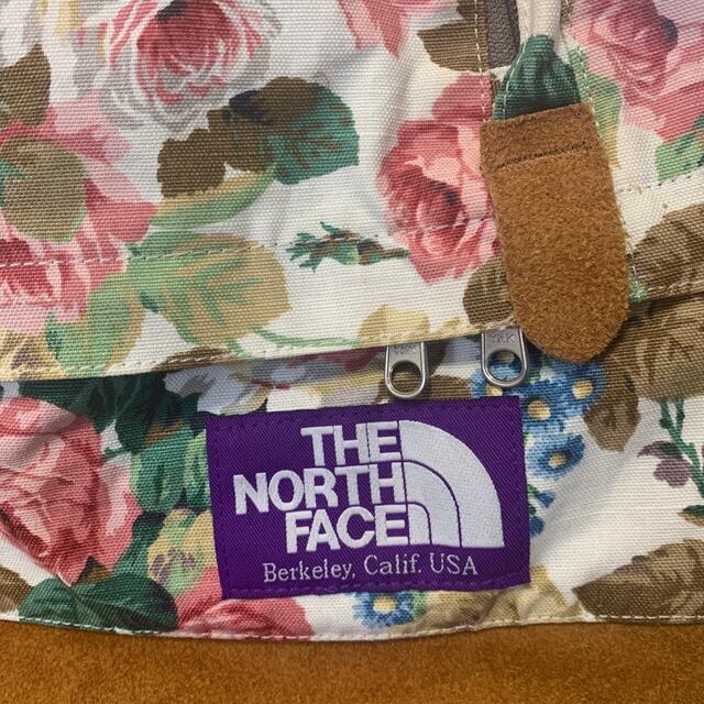 THE NORTH FACE(ザノースフェイス)のTHE NORTH FACE⭐︎花柄リュックサック メンズのバッグ(バッグパック/リュック)の商品写真