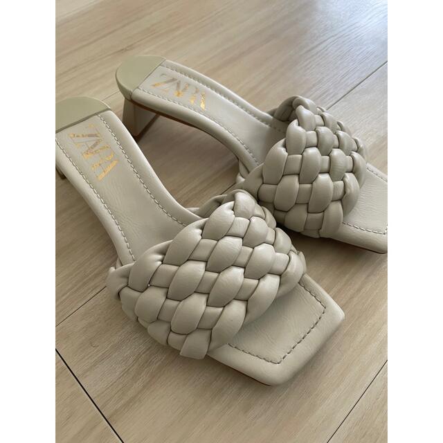 完売 zara 新品 パッド入り編み込みサンダル 38 - www.ecotours-of