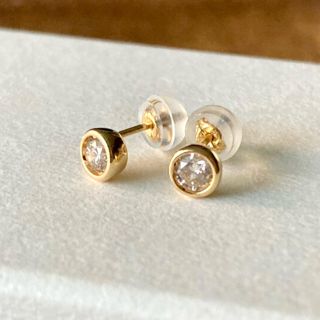 りしたいと JEWELRY ジュエリーツツミ シンプル 落としにくいの通販 by