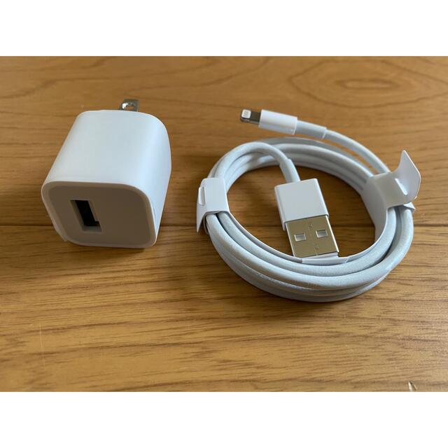 Apple(アップル)のsushi様用　iPhone11純正付属USBアダプタ&ケーブル&イヤホンセット スマホ/家電/カメラのオーディオ機器(ヘッドフォン/イヤフォン)の商品写真