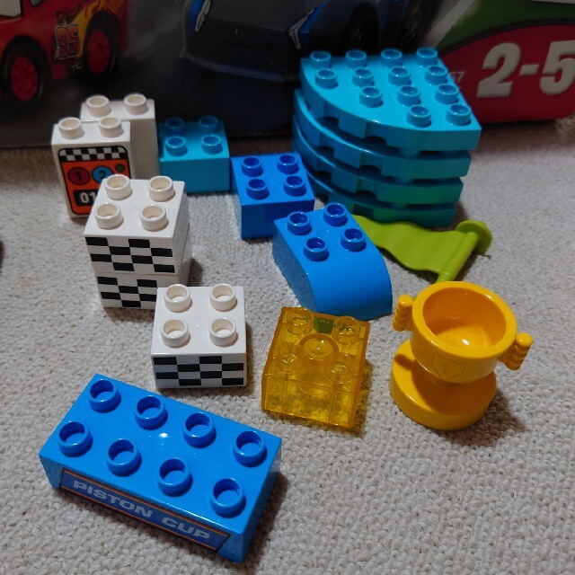 Lego(レゴ)のぷー様専用 used LEGO デュプロカーズブロック キッズ/ベビー/マタニティのおもちゃ(積み木/ブロック)の商品写真