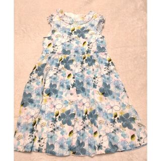 ベベ(BeBe)のBebe べべ ワンピース お花 フリル 150(ワンピース)