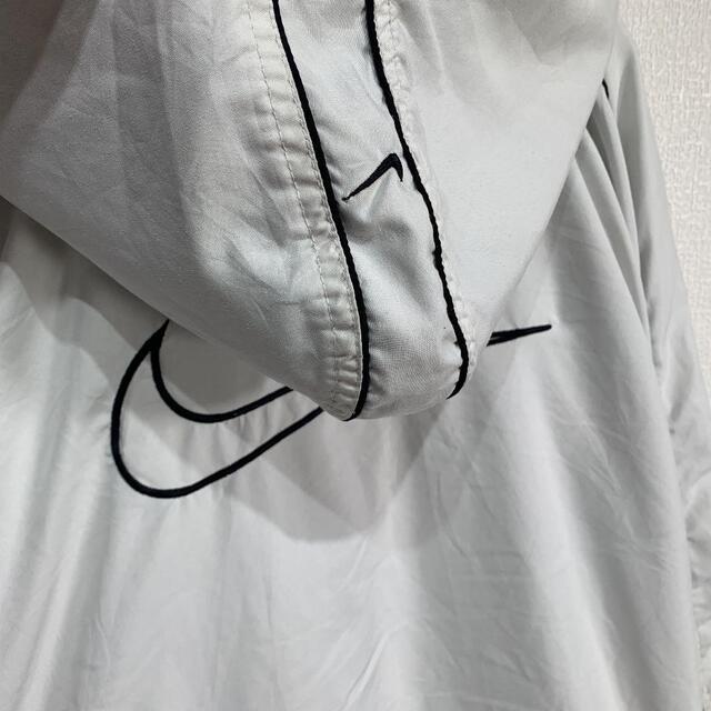 90s Nike ハーフジップジャケットホワイトフード付きバックロゴ メンズのジャケット/アウター(ブルゾン)の商品写真