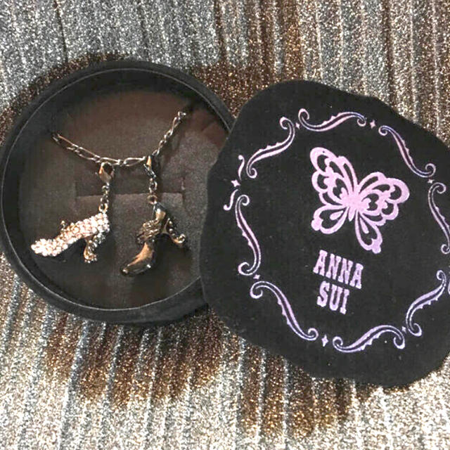 ANNA SUI ハイヒールネックレス