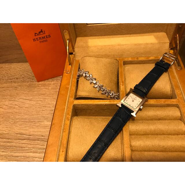 Hermes(エルメス)の正規保証　エルメス　Hウォッチ　時計　PM  レディースのファッション小物(腕時計)の商品写真