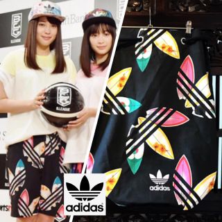 アディダス(adidas)のアディダス ファレルウィリアムス ショルダーバッグ アロハシャツ 広瀬アリス(ショルダーバッグ)