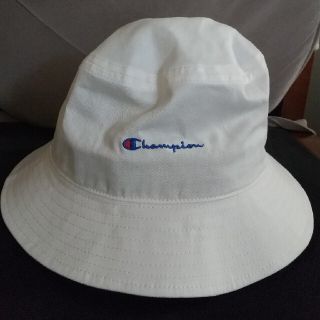 チャンピオン(Champion)のレディース♪ハット♪チャンピオン♪白♪Champion♪美品(ハット)