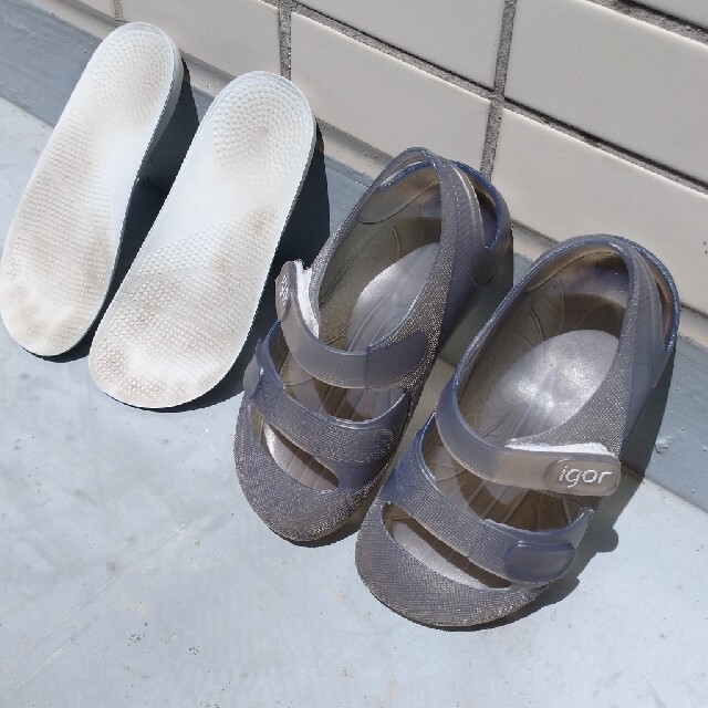 イゴール 24 キッズ/ベビー/マタニティのベビー靴/シューズ(~14cm)(サンダル)の商品写真